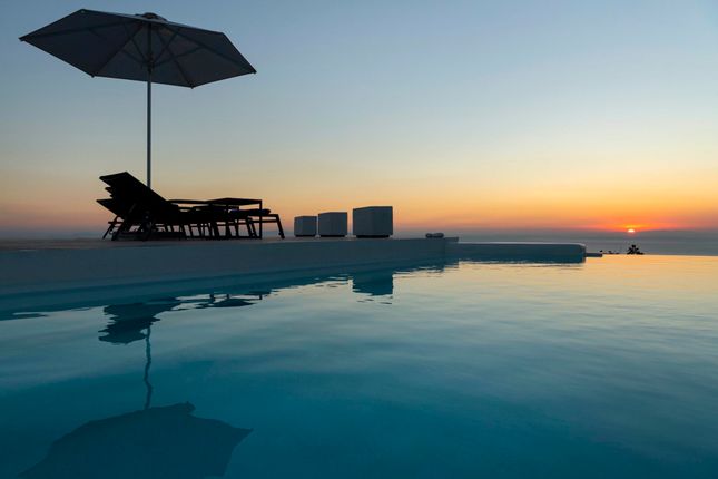 Thumbnail Villa for sale in Crystal, Santorini, Cyclade Islands, South Aegean, Greece