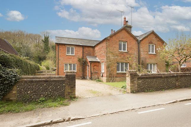 Thumbnail Semi-detached house for sale in Lower Gustard Wood, Wheathampstead, St.Albans