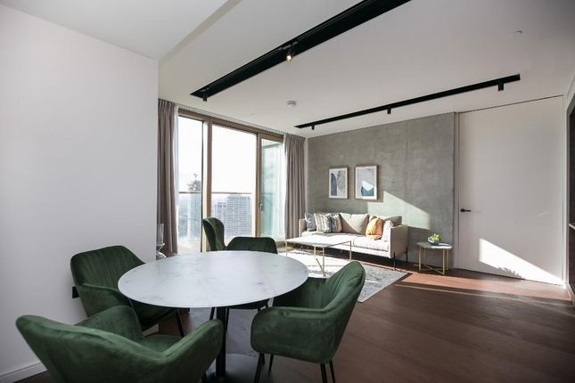 Flat for sale in 1 Park Drive, Canary Wharf, London