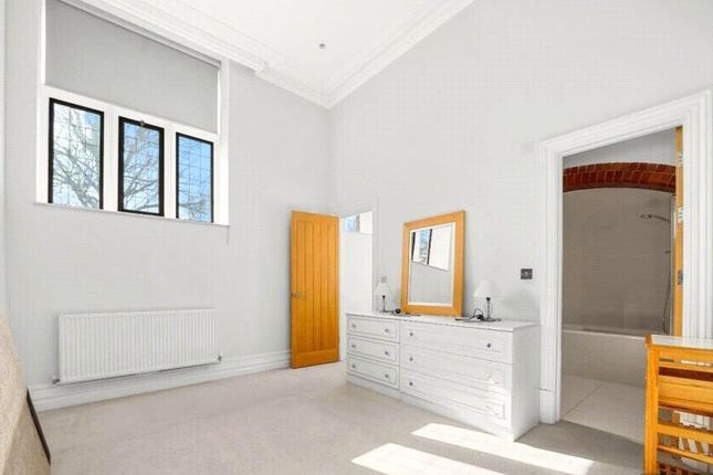 5, Courtyard House, London photo 4