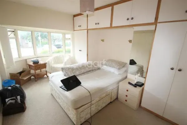 111, Lodge Hill Road, Birmingham photo 4