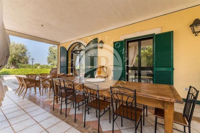 Villa for sale in Ostuni, Puglia, 72017, Italy
