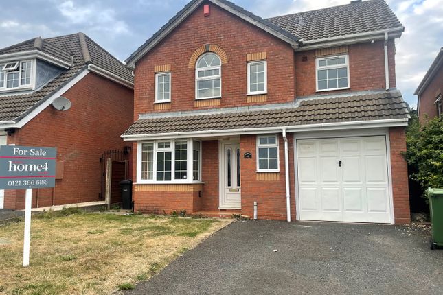 Detached house to rent in Charlecote Drive, Dudley