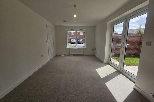 17 Oak Road,, Garden City, Flintshire photo 4