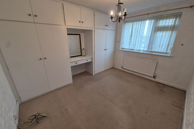 50, Farrier Lane, Beaumont Leys Leicester photo 5