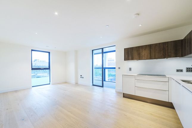 Flat to rent in Foundry House, 5 Lockington Road