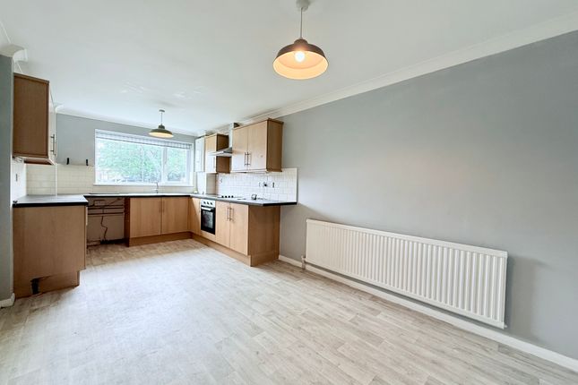16, Deborah Road, Great Yarmouth photo 3