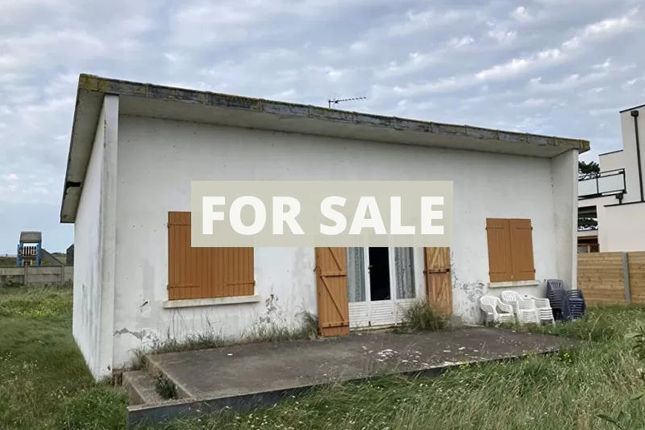 Thumbnail Detached house for sale in Bretteville-Sur-Ay, Basse-Normandie, 50430, France