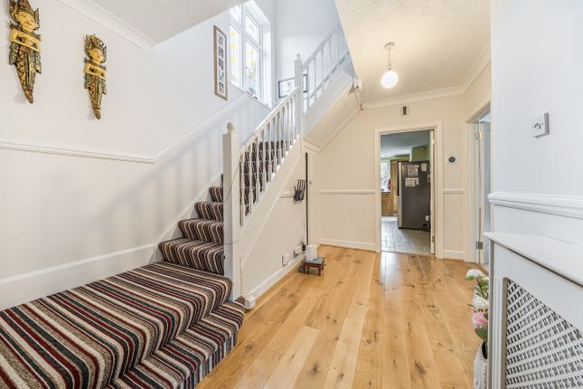 30, Saxholm Way, Southampton photo 4