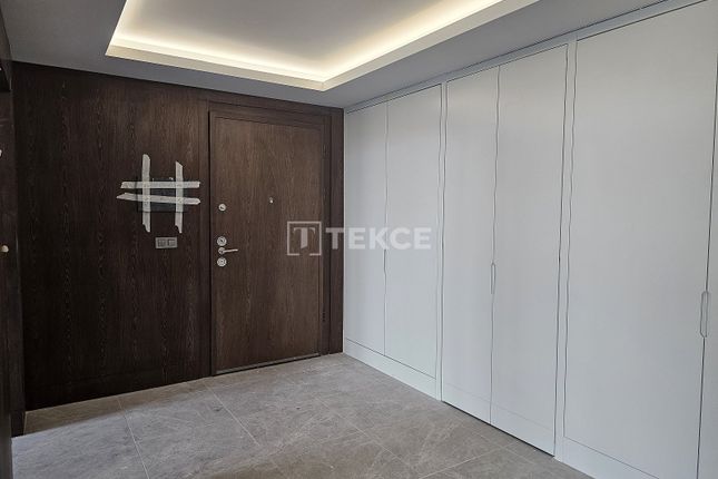 Duplex for sale in Burhaniye, Üsküdar, İstanbul, Türkiye