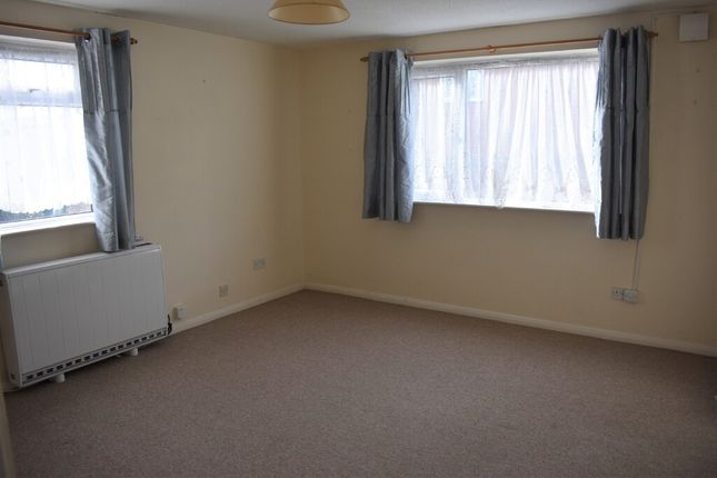164, Rosebery Avenue, Yeovil photo 3