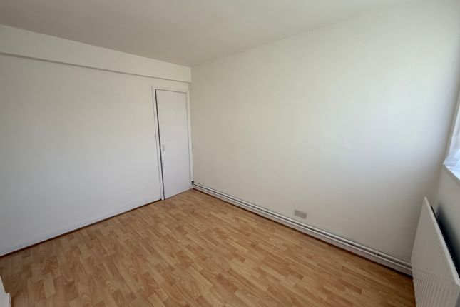 Foulden Road, London photo 4