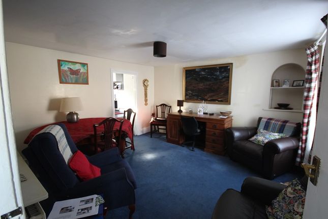 11, Russell Street, Boddam photo 2