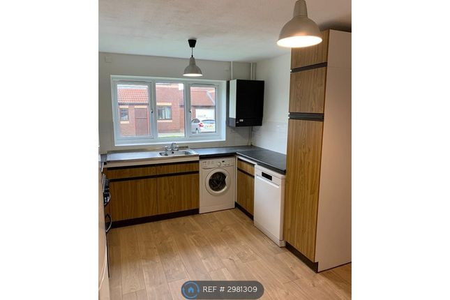 Angelica Road, Guildford photo 2
