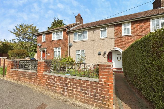 2-bed house on 12 Trevor Gardens, Edgware, £450,000