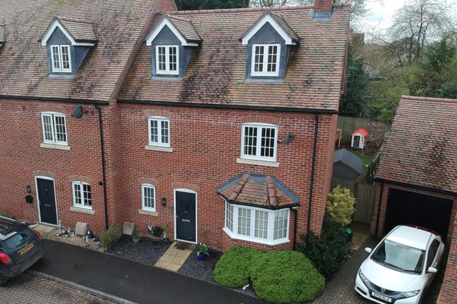 Town house for sale in Maida's Way, Reading