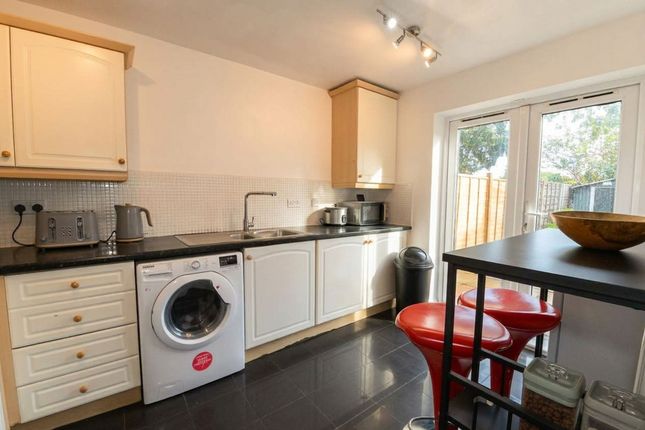 33 Mere Drive, Manchester photo 5