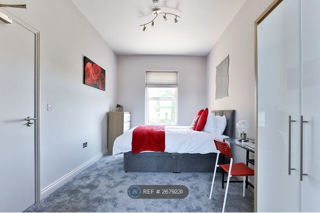 Studio-Style En-Suite Room - £899 Pcm