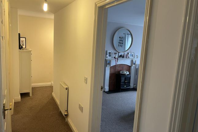 28, Pilsdon Close, Beaminster photo 3