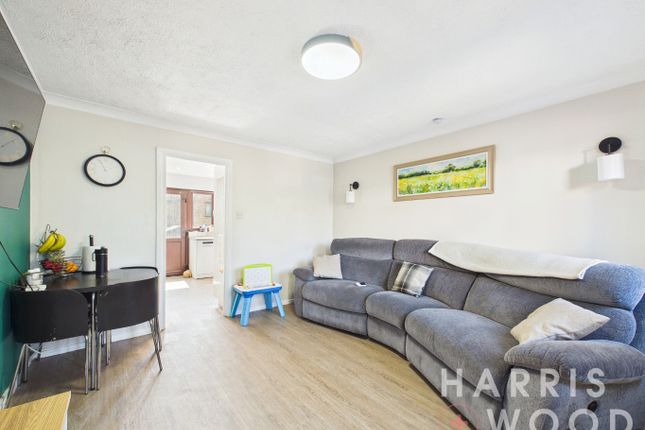 15 Tabor Road, Colchester, Essex photo 3