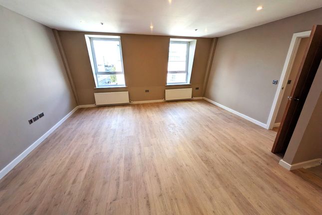 Apt 34 Midland House, Notte Street, Plymouth photo 3