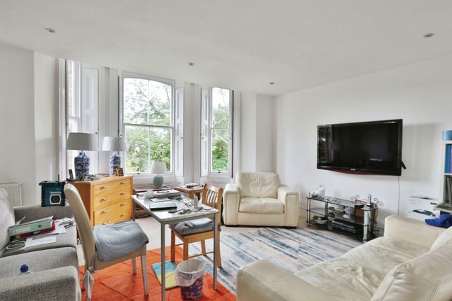 Flat 1, 8, Wimborne Road, Dorset photo 3