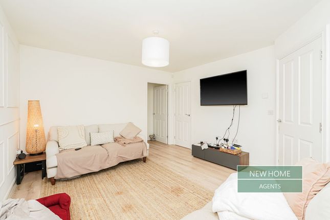 10, Havering Court, Consett photo 5