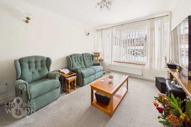 11 Olive Close, Norwich photo 3