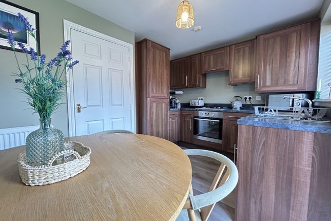 50, Bell Avenue, Durham photo 3