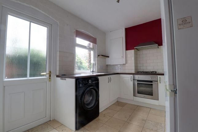 27 Ingestre Road, Stafford photo 4