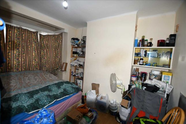 15, Coniston Road, London photo 5