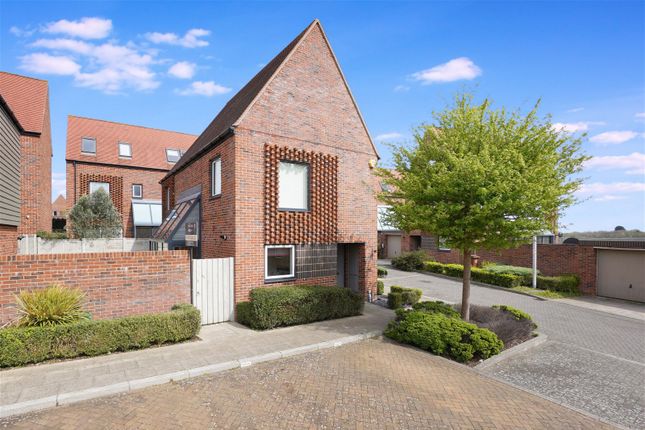 Thumbnail Detached house for sale in Elliotts Way, Chatham