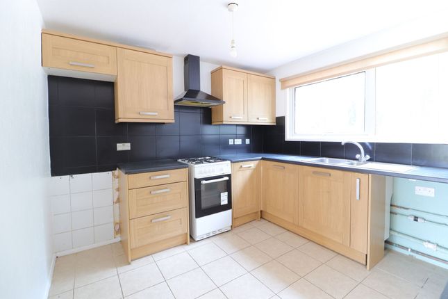 52 Great Gull Crescent, Northampton photo 4