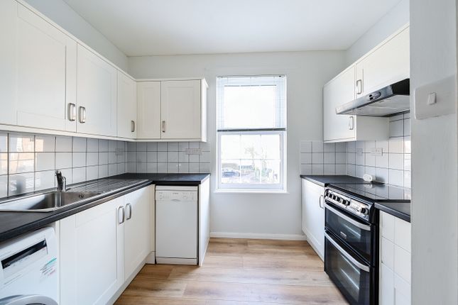 2 Itchen Court,, Eastgate Street, Winchester photo 3