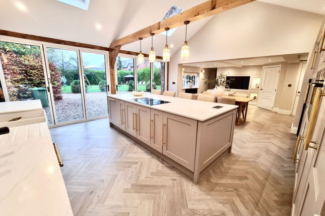 The Retreat, Hob Lane, Balsall Common photo 2