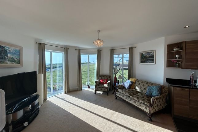 4 Cove House photo 4