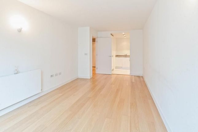 Cardinal Building,Flat 319, Station Approach, Hayes photo 2