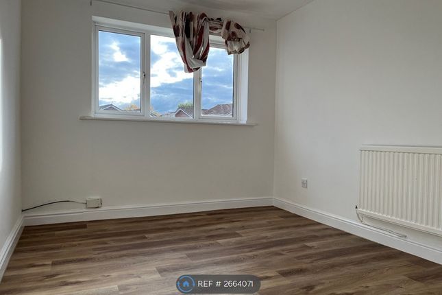 Eccles, Manchester photo 5