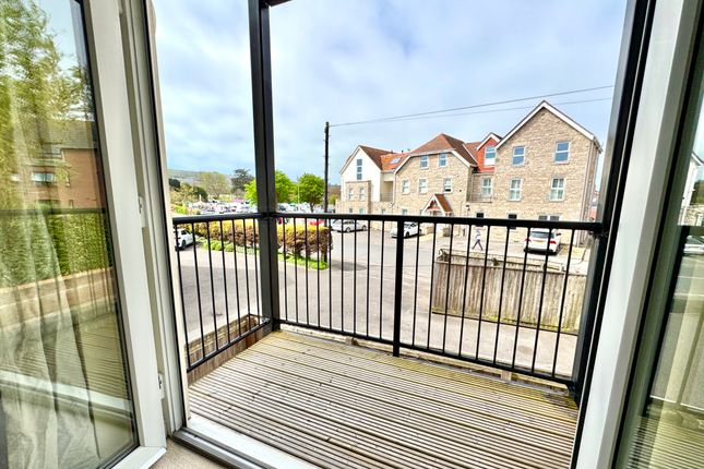 Flat 6 The Mulberrys, Victoria Avenue, Swanage photo 2