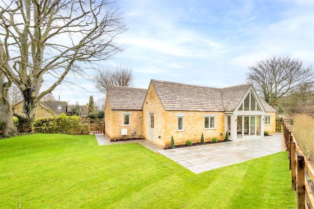 Thumbnail Bungalow for sale in Snowshill Road, Broadway, Worcestershire
