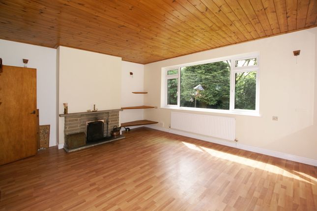 54,The Firs, Sutton Spring Wood, Chesterfield photo 2