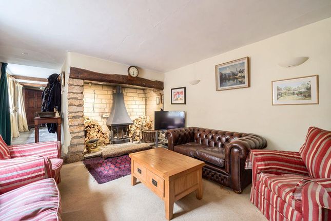 14, Church Street, Crewkerne photo 4