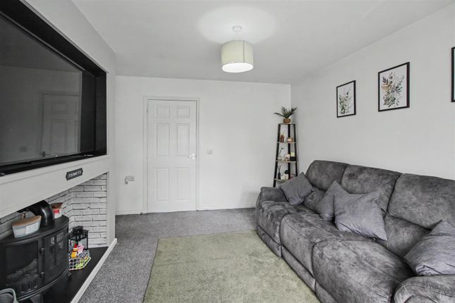 25, Charles Street, Kettering photo 2