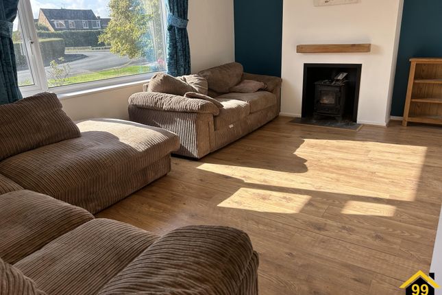 33, Barley Close, Warminster photo 2