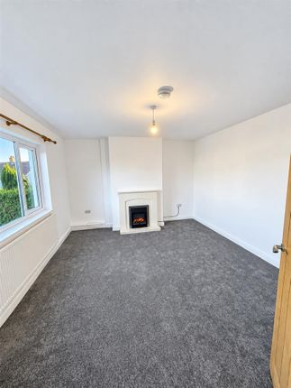 14, Llanyrnewydd, Swansea photo 2
