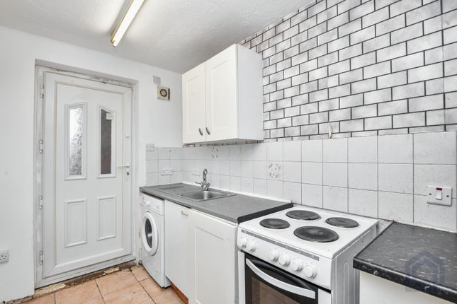 7 Brindley Court, 7 Brindley Court, Derby photo 3