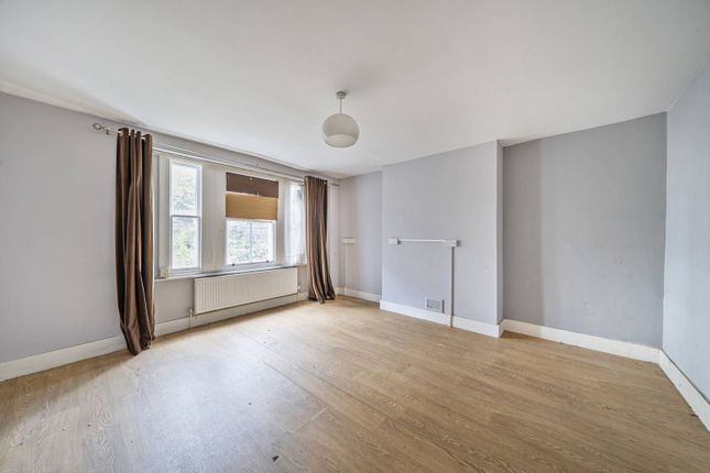 Oseney Crescent, Kentish Town photo 4