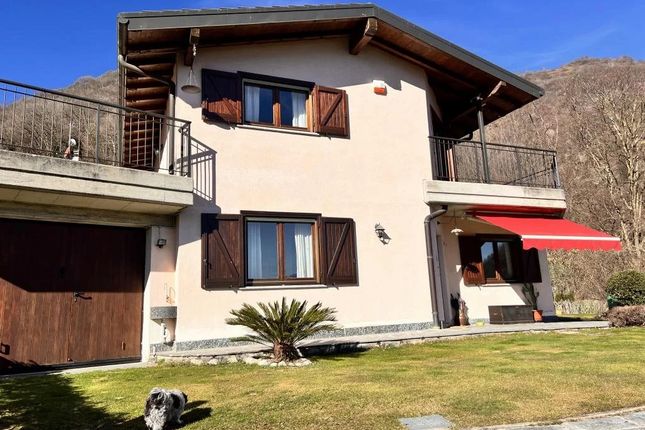 Detached house for sale in Via Don Primavesi, Dizzasco, Muronico, 22020