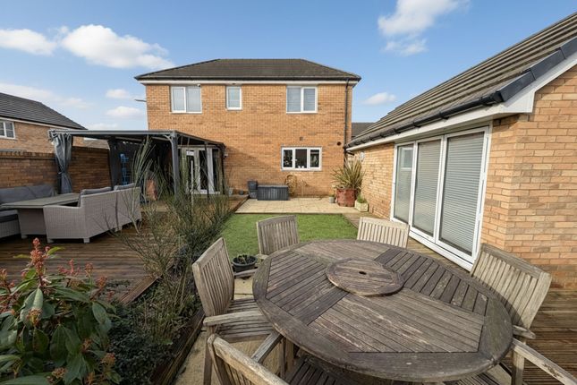 58 Greenmeadow Way, Barry photo 4