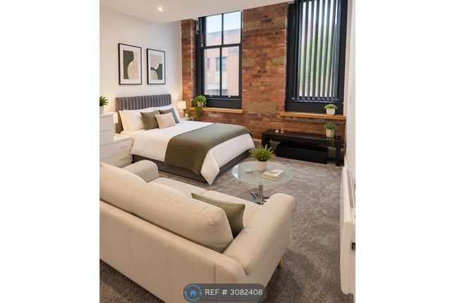 Studio flat on Albion House Hick St, Bradford, £675/mo